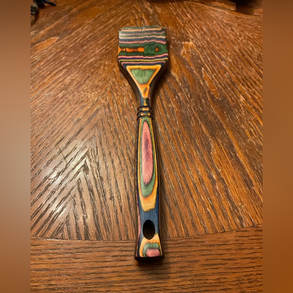 Beautiful Colorful Carved Heavy Wooden Kitchen Spatula! - Picture 5 of 16